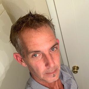 Meet your Posher, Mike